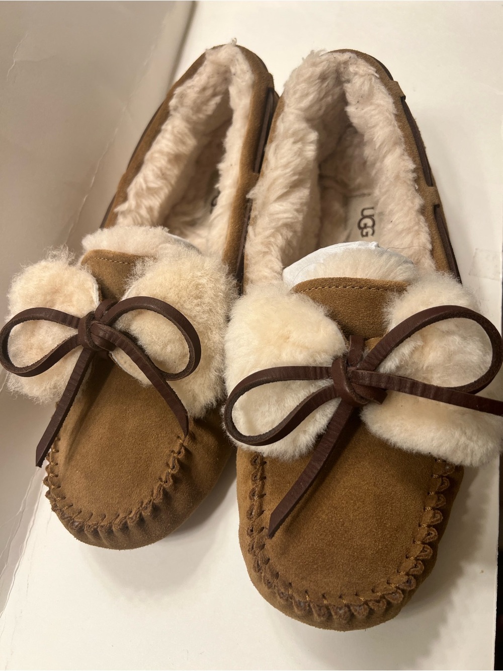UGG Women's Chestnut Suede Shearling Moccasin Slippers Double Bow Size 11 Mens 9